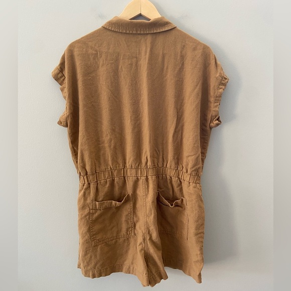 Universal Threads Utility Linen Blend Cap Sleeve Lightweight Tan Brown Romper - Picture 3 of 5